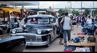 ตลาดกลางคืน