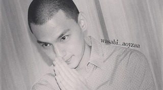 เจมส์ ภูวดล