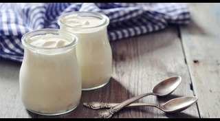 โยเกิร์ตพอกหน้า