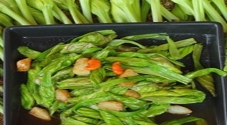 เมนูผัดน้ำมันหอย