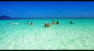 สระมรกต