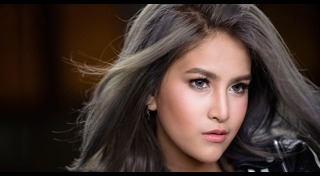 แต้งกิ้ว ศิลป์ชนก