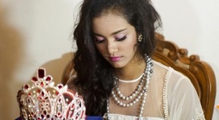 นางแบบพม่า