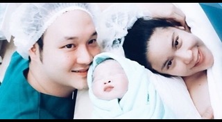 พลอย จินดาโชติ