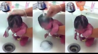 อาบน้ำเด็ก