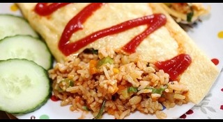 ข้าวห่อไข่