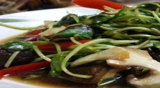 เมนูผัดน้ำมันหอย