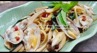 ผัดหอยลาย