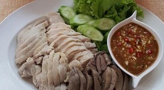 น้ำจิ้มข้าวมันไก่