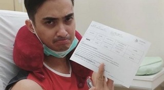 ปูไข่ พงศ์สิรี