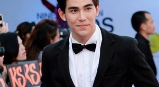 แม็ก เดอะสตาร์