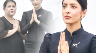 กราบสักการะพระบรมศพ