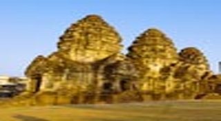 พระปรางค์สามยอด