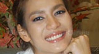 จี๊ด แสงทอง