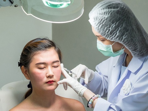 .ลิฟต์กรอบหน้ากี่วันเห็นผล ทำความรู้จักหัตถการความงามที่ช่วยหน้าเรียวเป๊ะ.